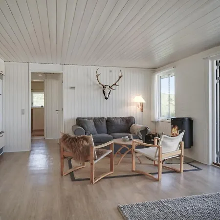 Apartman Ingomar - 300m From The Sea In Nw Jutland By Interhome Pandrup